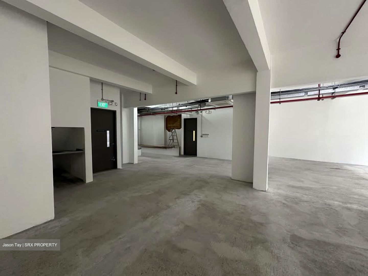 North Canal Road (D1), Retail #580081211